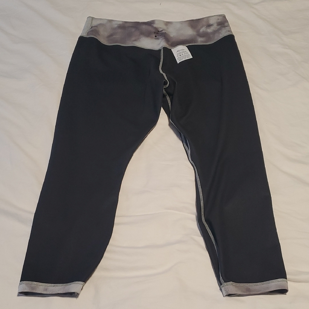 Nike Leggings Tie-Dye, Gray, Size L - Picture 11 of 16